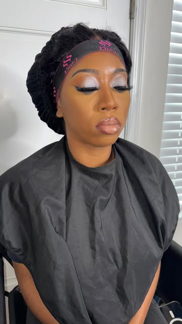 Silver eye glam in the chair
